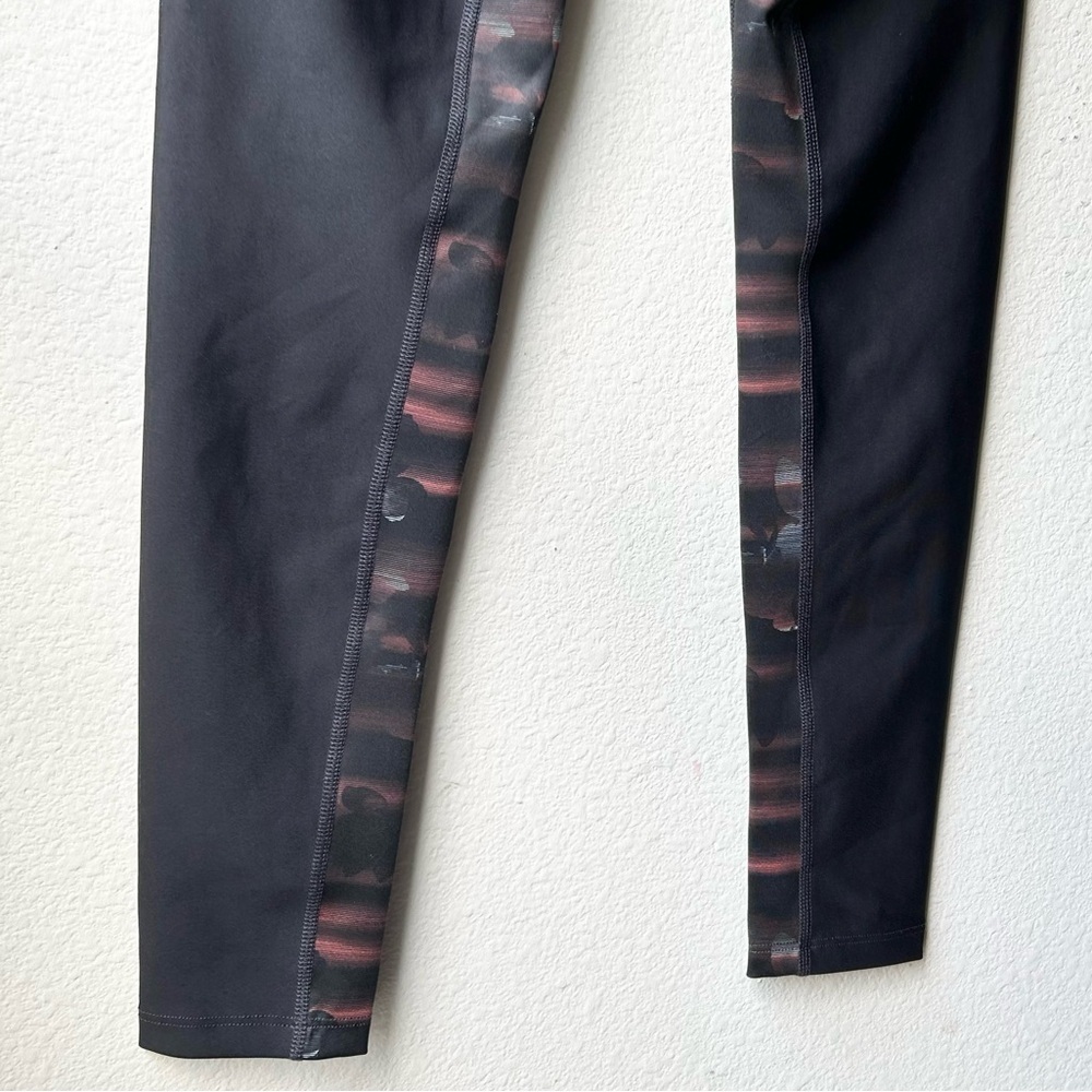 Peloton Show Up Floral Leggings Sz M Medium - Picture 12 of 15